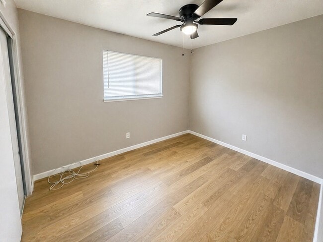 Photo - 1112 Muir Ct