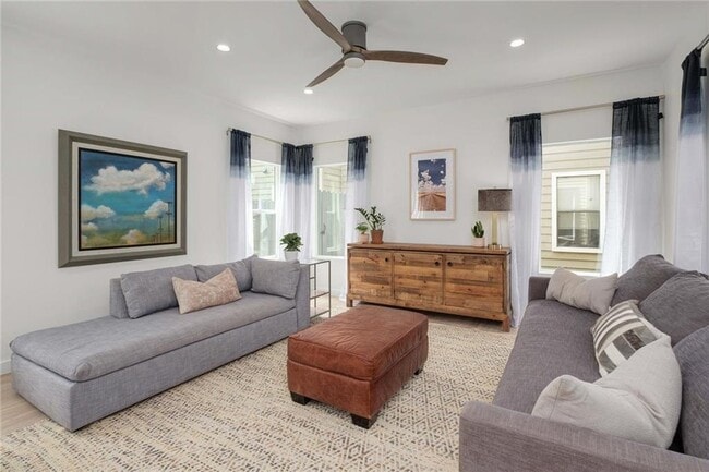 Photo - 1803 Bouldin Ave