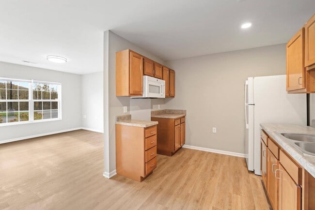 Building Photo - Kershaw Greene III Rental