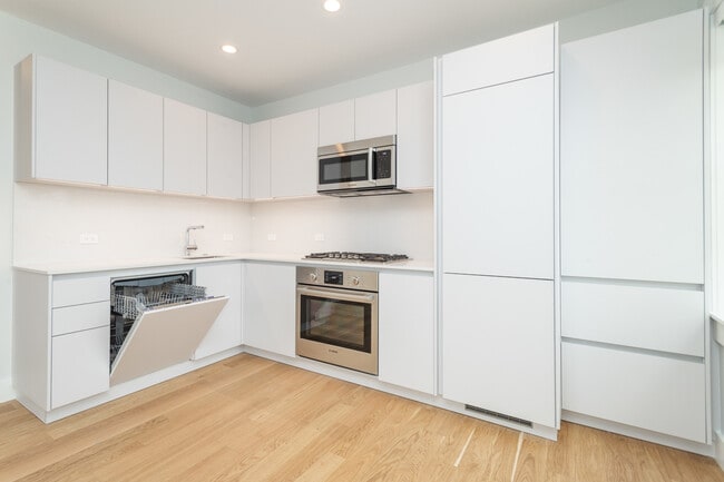 Photo - 123 Highland Ave Unit 38