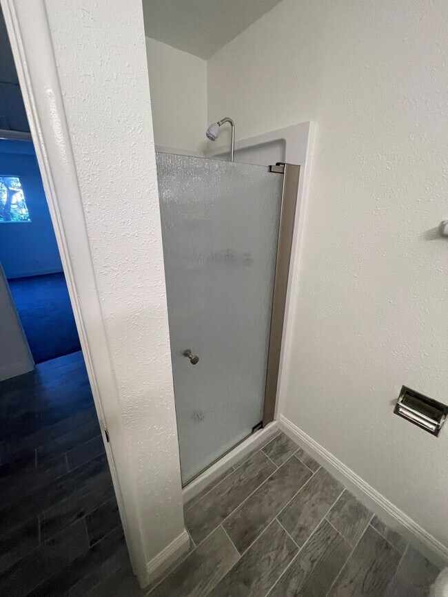 Del Mar Apartments