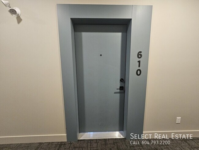Photo - 45511 Campus Dr Unit 610