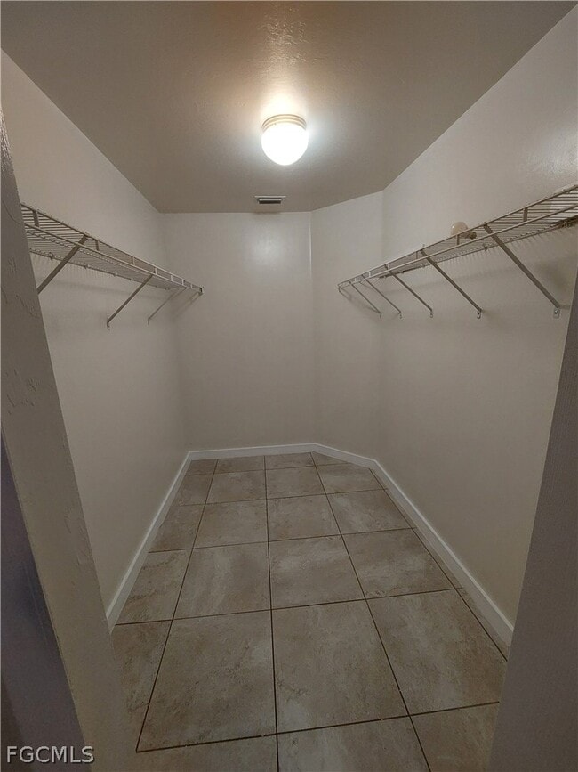 Photo - 611 SE 5th St
