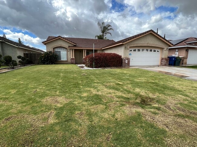 5911 Golden Sunset Ct