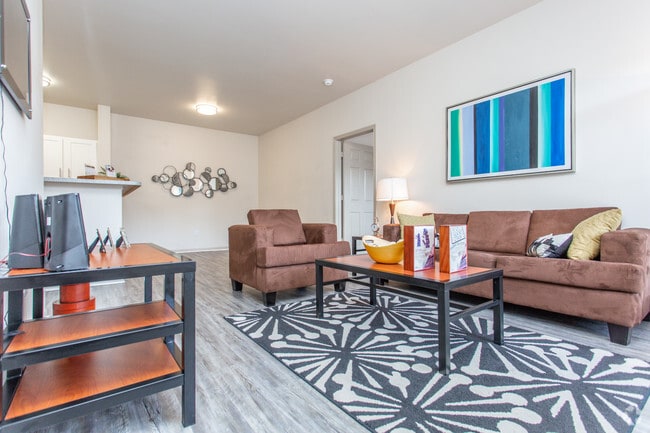 2 Br, Living Room