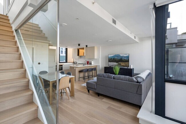 Photo - 2366 Birch St Unit ID1051843P