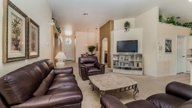 Building Photo - 8147 Fan Palm Way Rental