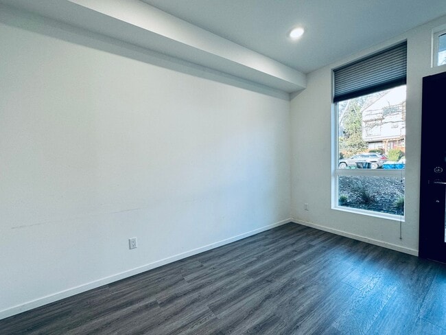 Photo - 2045 NW 63rd St