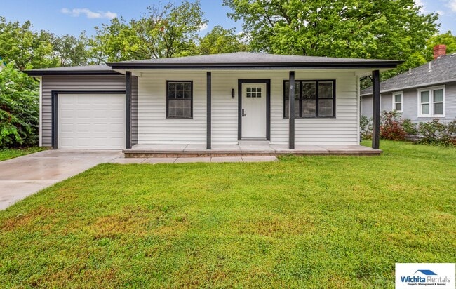 Building Photo - 2 bedroom 2 bath home