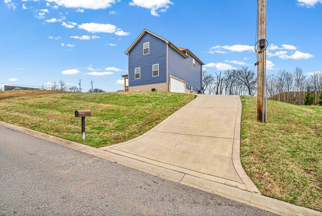 Photo - Pet Friendly Four Bedroom!