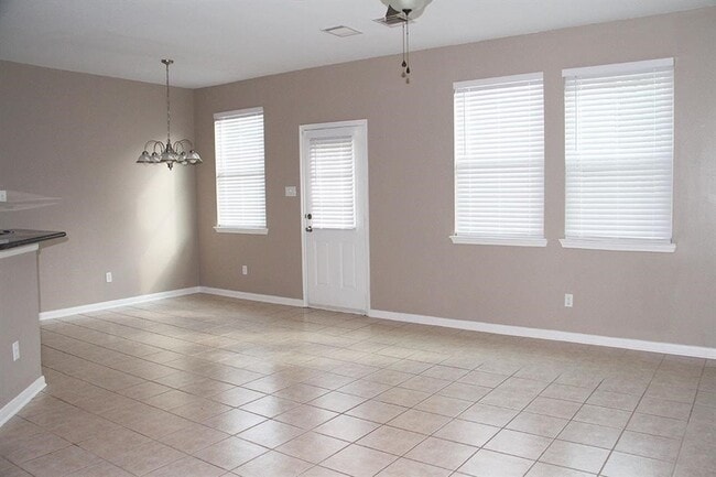 Photo - 6055 Yorkglen Manor Ln