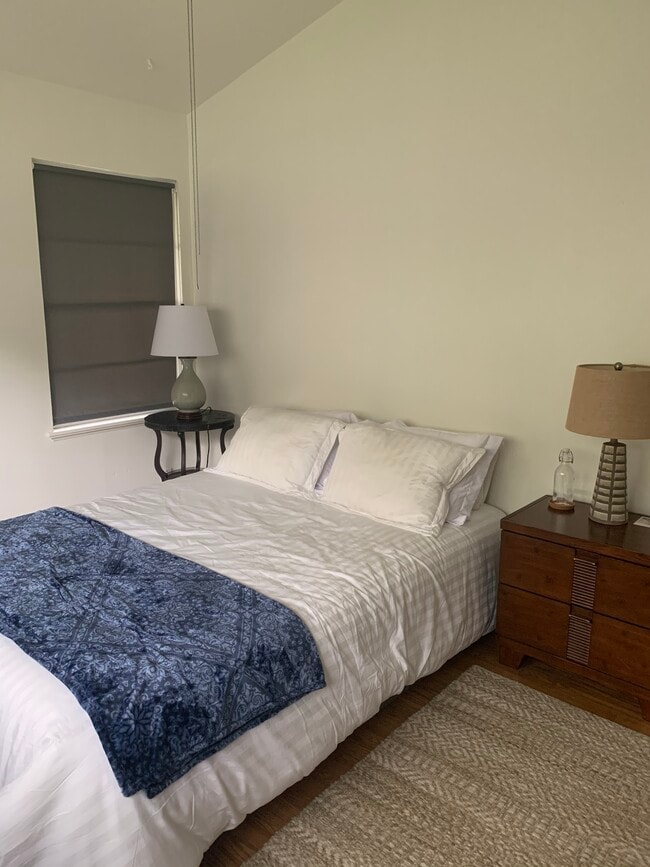 Bedroom - 515 Pecan Grove Rd