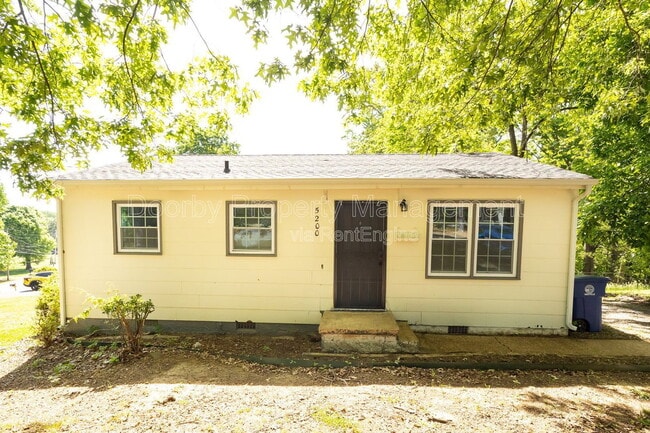 Photo - 5200 Fagan St