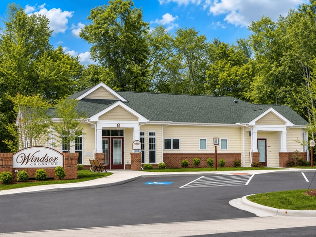 Windsor Crossing Apartments
