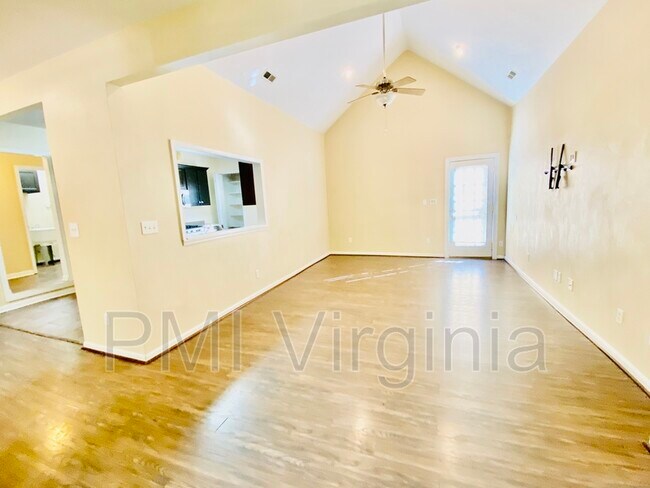 Photo - 4117 Pughsville Rd
