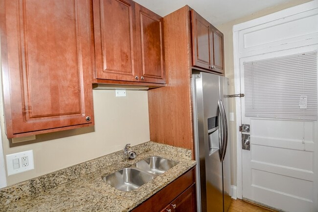 Photo - 2208 W Ainslie St Unit A00W