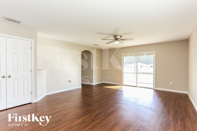 Photo - 78295 Saddle Rock Rd