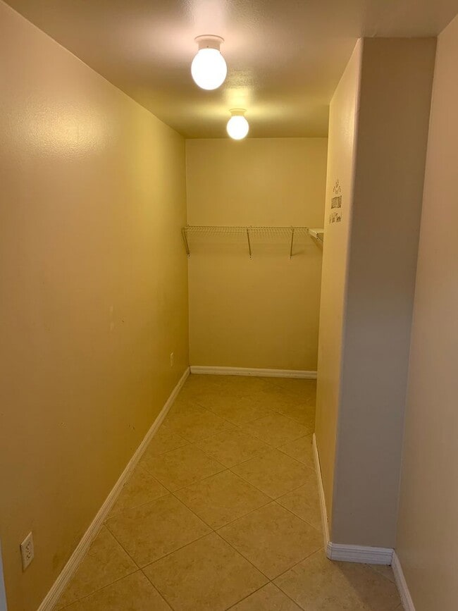 Photo - 36 Bunker View Dr Unit B