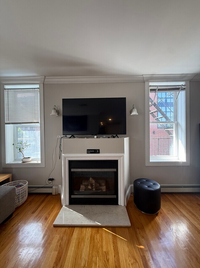 Photo - 460 Bedford Rd