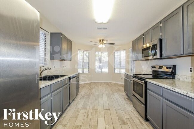 Photo - 8534 W Tuckey Ln