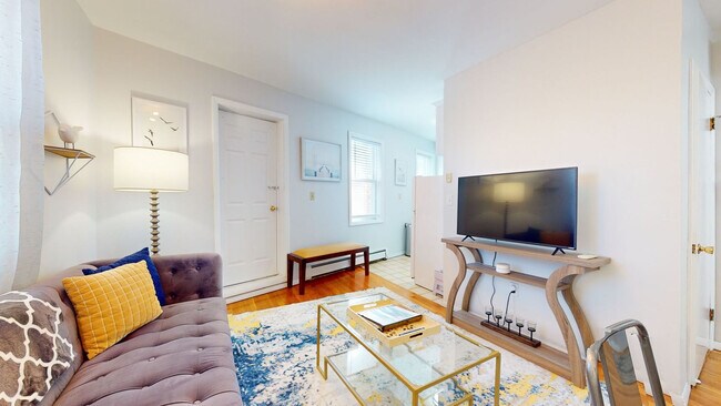 Photo - 1002 Tremont St Unidad SI ID1586656P