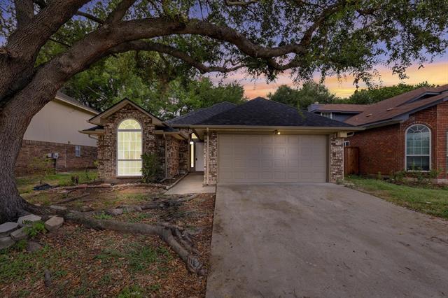 Building Photo - 8812 Sabinas Trail