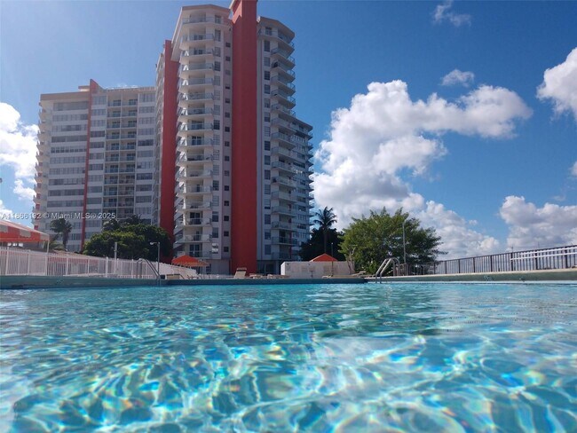 Photo - 1351 NE Miami Gardens Dr Condo Unit 1506E
