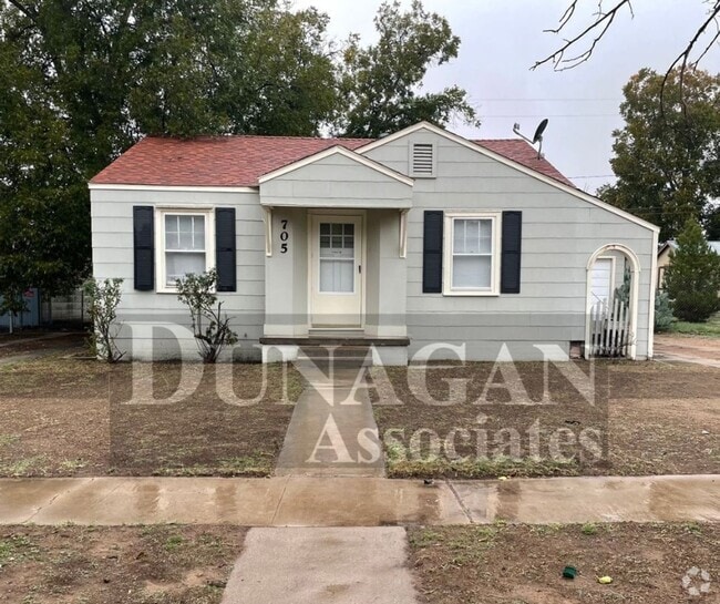 Building Photo - 2 Bed/1 Bath Home Open house on 6/18/2025 ...