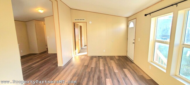 Photo - $2000 Rent Credit! 3 Bed 2 Bath Modular house