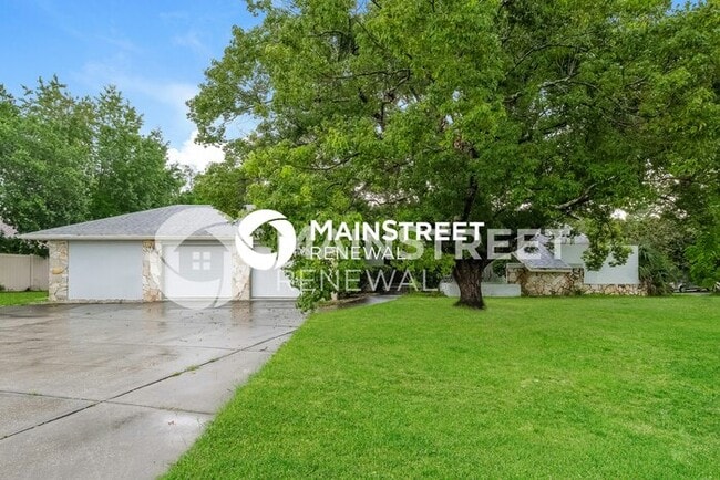 3 Bedroom Pet-Friendly Home in Spring Hill... - 3 Bedroom Pet-Friendly Home in Spring Hill...