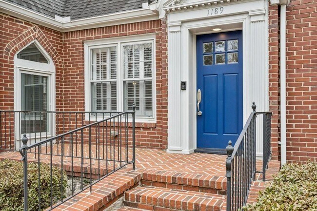 Photo - 1189 Reeder Cir NE