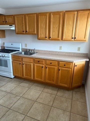 Building Photo - 89 Willard St Rental