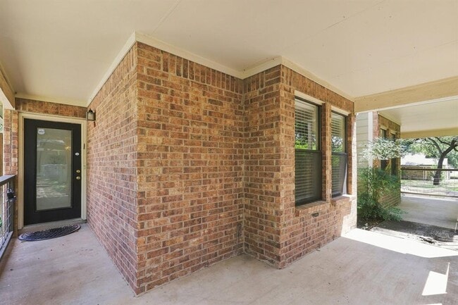 Photo - 7825 Beauregard Cir