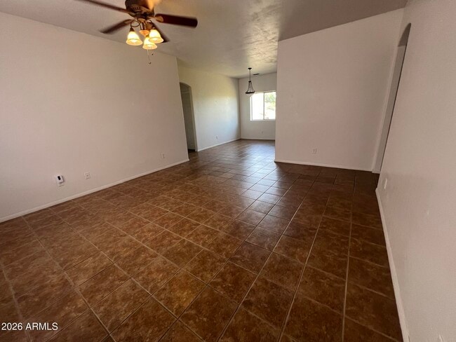 Photo - 4450 Juniper Trail