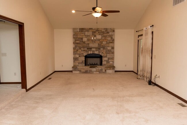 Photo - Beautiful Home In Chimney Hills Estates - Union School District!