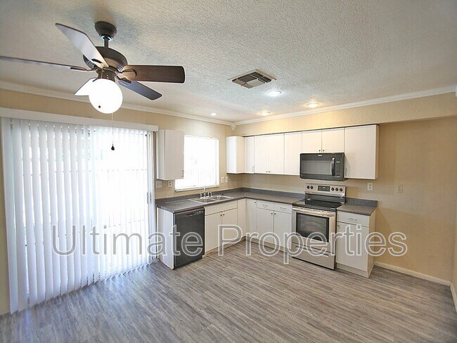 Photo - 3144 W Charleston Ave