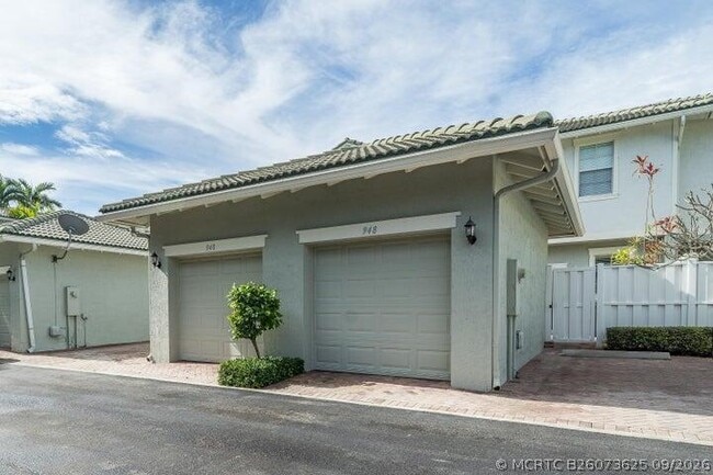 948 NW 18th Ave