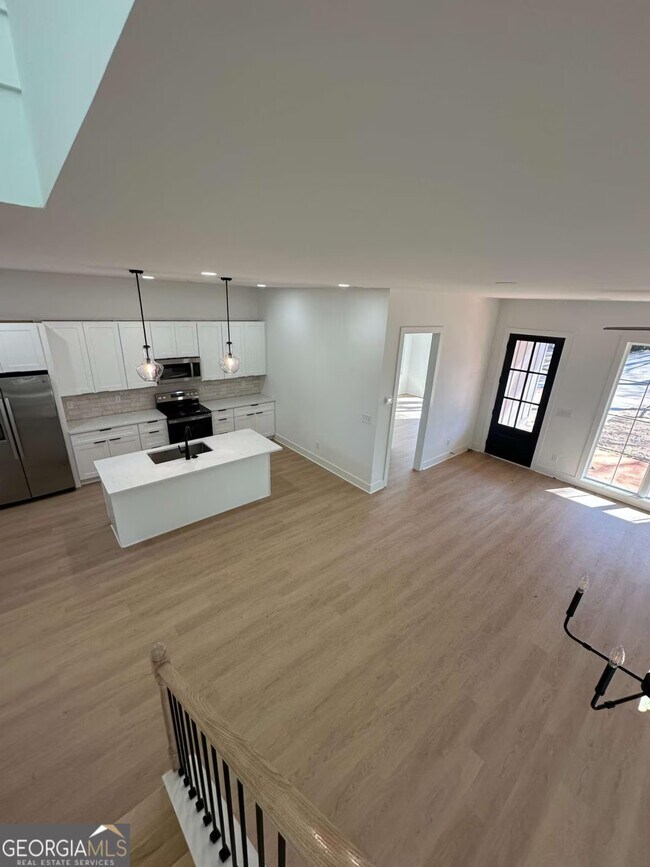 Photo - Room in Duplex on Plaza Ave SW