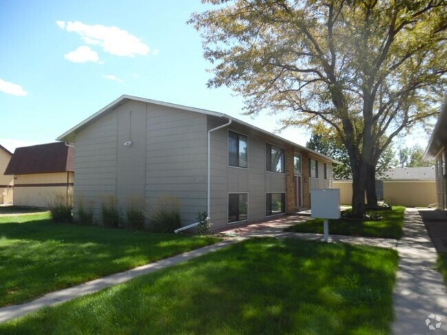 Building Photo - 2 bedroom in Billings MT 59102 Rental