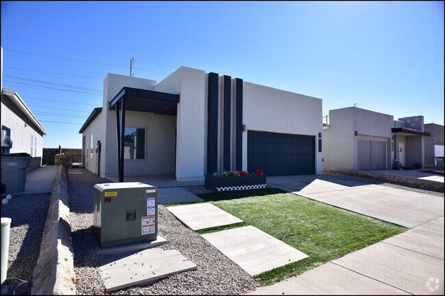 Building Photo - 2740 Tierra Oasis St Rental