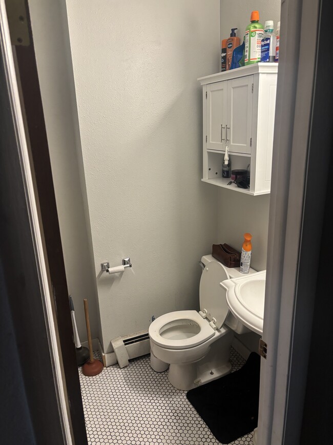 Photo - 2917 1/2 Formay Ave