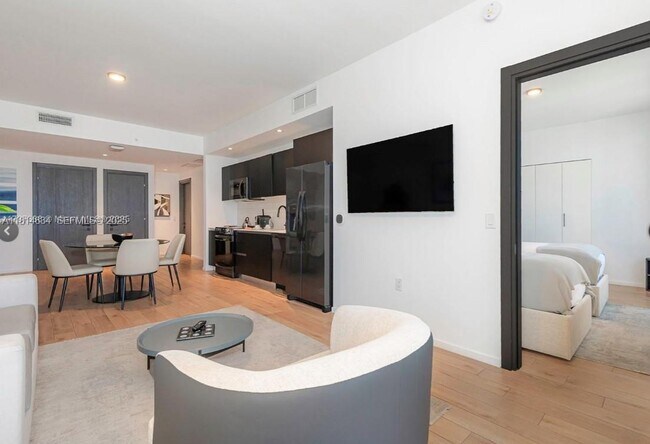 Photo - 398 NE 5th St Unit 1518