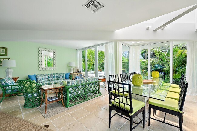 Photo - 123 Evans Ln