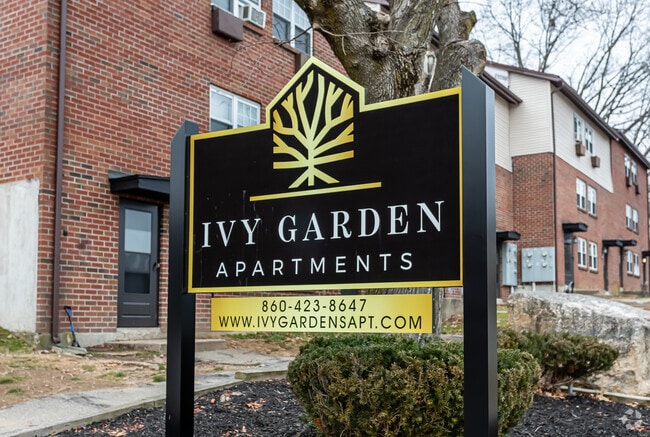 Ivy Garden Apartments - Ivy Garden Apartments