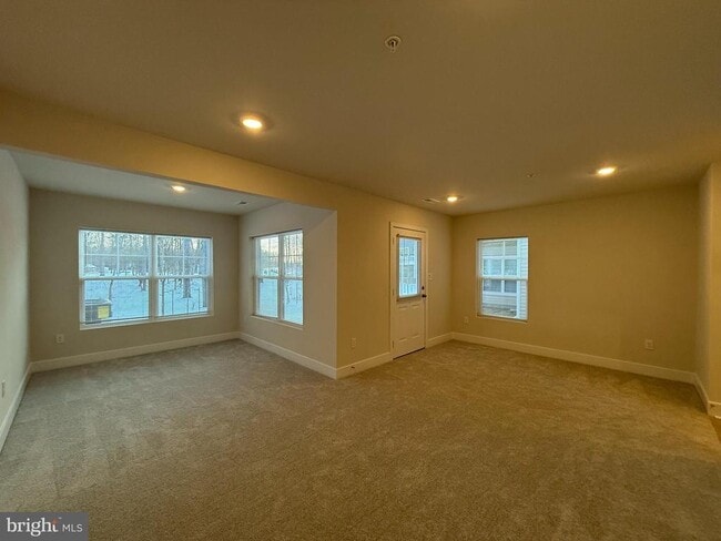 Photo - 6828 Winterhill Ln