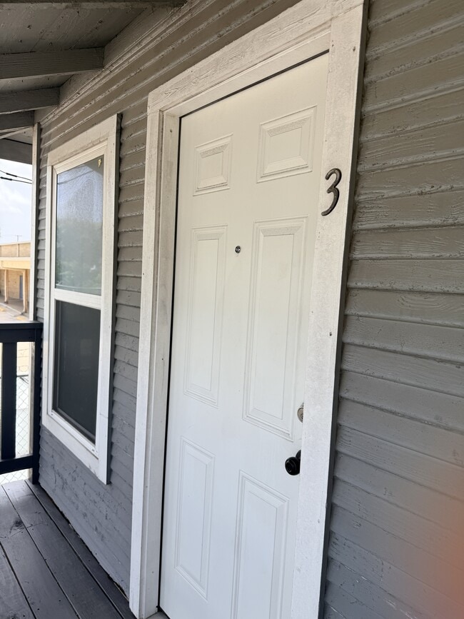 1621 6th St Unit 3