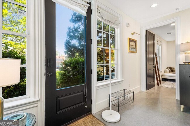 Photo - 2067 Telfair Cir NE