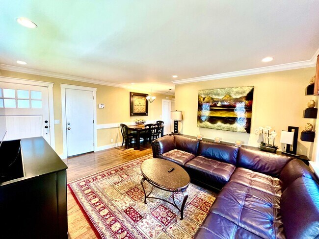 Photo - Available NOW! Single Family Unit in Pacif...
