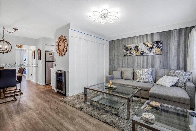 Photo - 901 SW 11th Ave Unit 17H