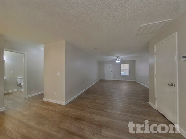 Photo - 8810 Michaw Ct